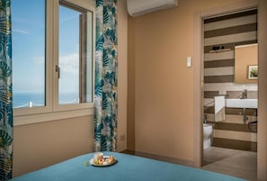 House, 3 Bedrooms, Smoking, Private Pool | Dining - Relax in Style in Trapanis Hidden Gem Holiday House (Castellammare del Golfo)