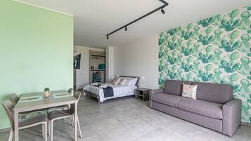 Studio Design, balcon, vue vallée