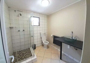 Dusche, Handtücher, Toilettenpapier