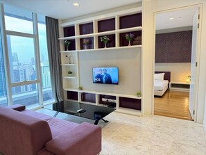 Deluxe Double Room, City View | Living area - Luxe Suite at Platinum KLCC (Kuala Lumpur)