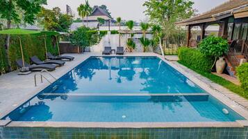 Alberca al aire libre