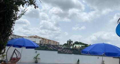 Hill Crest Apartments