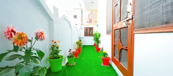 Trijal Homestay Cozy stay in kashi