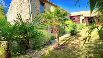 Jardines del alojamiento