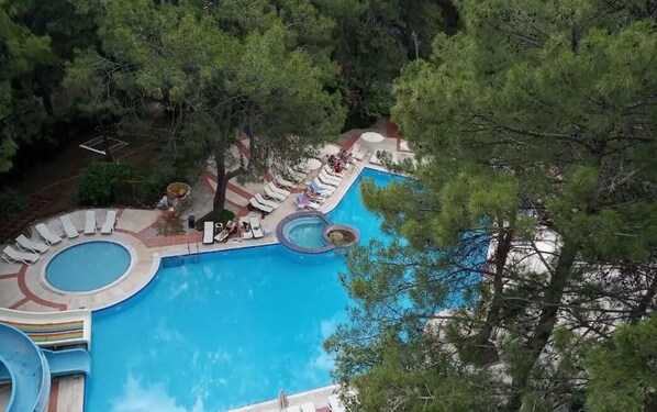 Family Room, Balcony, Garden View | View from room