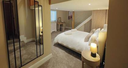 Meadow View Manor And Spa