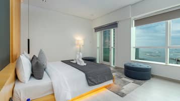 Skrivebord, mørklægningsgardiner, gratis baby-/barnesenge, gratis Wi-Fi