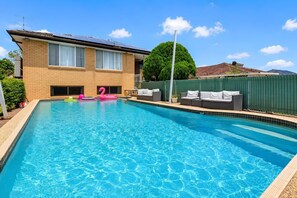 Pool - Chillout with Pool in Cessnock (Cessnock)