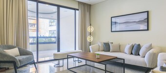 Crest - 3 Bedroom Apartment in Hamra