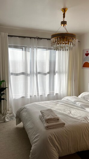 2 bedrooms, iron/ironing board, WiFi, bed sheets