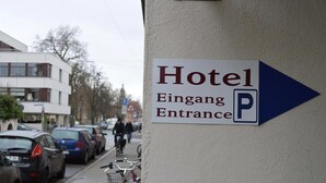 Reception - Erde Hotel Erlangen (Erlangen)