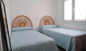 2 bedrooms, iron/ironing board, WiFi, bed sheets - Sea views apartment , Málaga (La Cala del Moral)