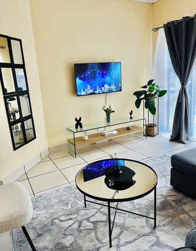 Charming 1-bedroom apartment in pleasant Polokwane with WiFi