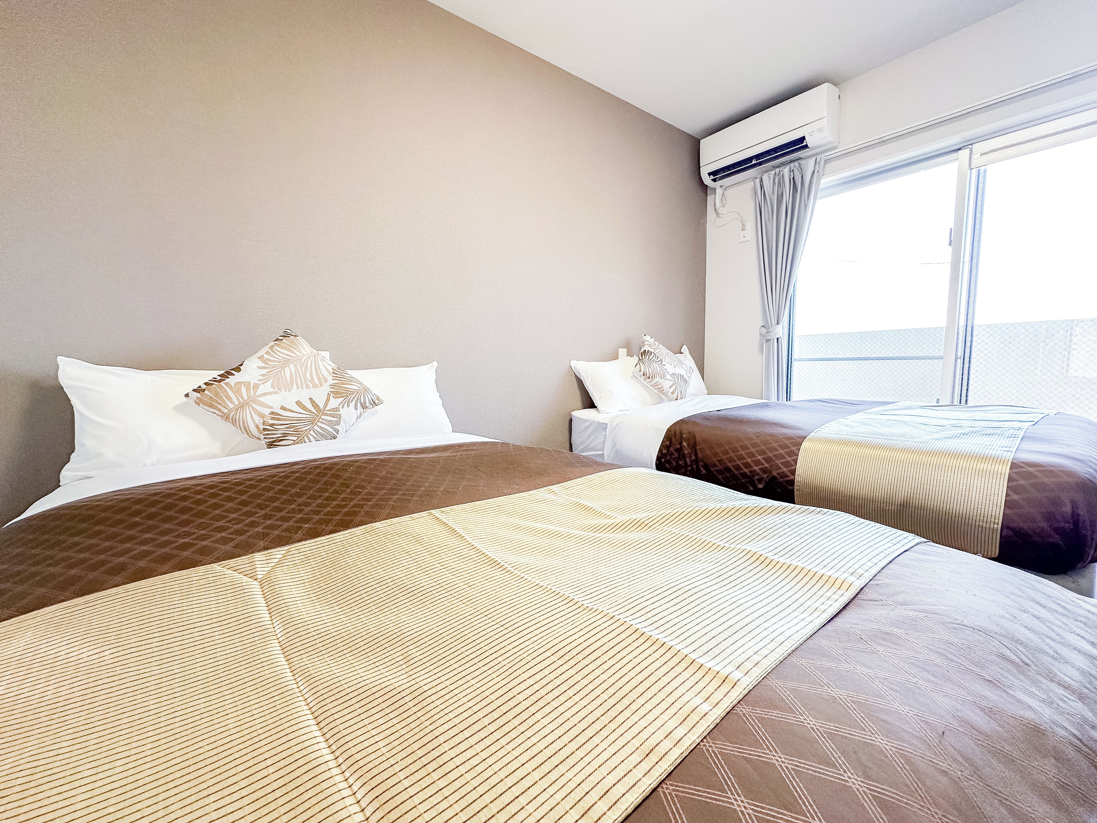 Basic Twin Room