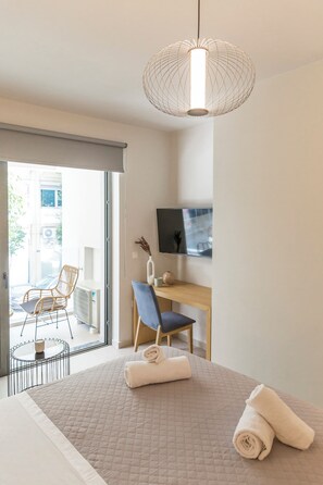 1 bedroom, WiFi, bed sheets - Cubes Living Goudi - 101 (Athina)