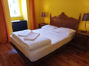 Apartment, 2 Bedrooms, Smoking, Balcony | 2 bedrooms