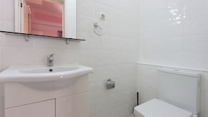 Asrama Umum, 1 kamar tidur, Boleh Merokok, patio | Kamar mandi