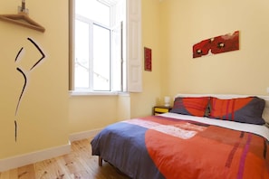 Apartamento, 2 habitaciones, patio, vistas a la ciudad | 2 dormitorios