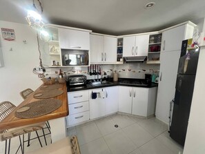 Apartment, 2 Bedrooms, Smoking, Balcony | Interior