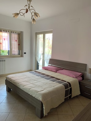 Appartamento delle Palme | 2 bedrooms, blackout drapes, iron/ironing board, free WiFi - Don Michele Apartments (Gizzeria)
