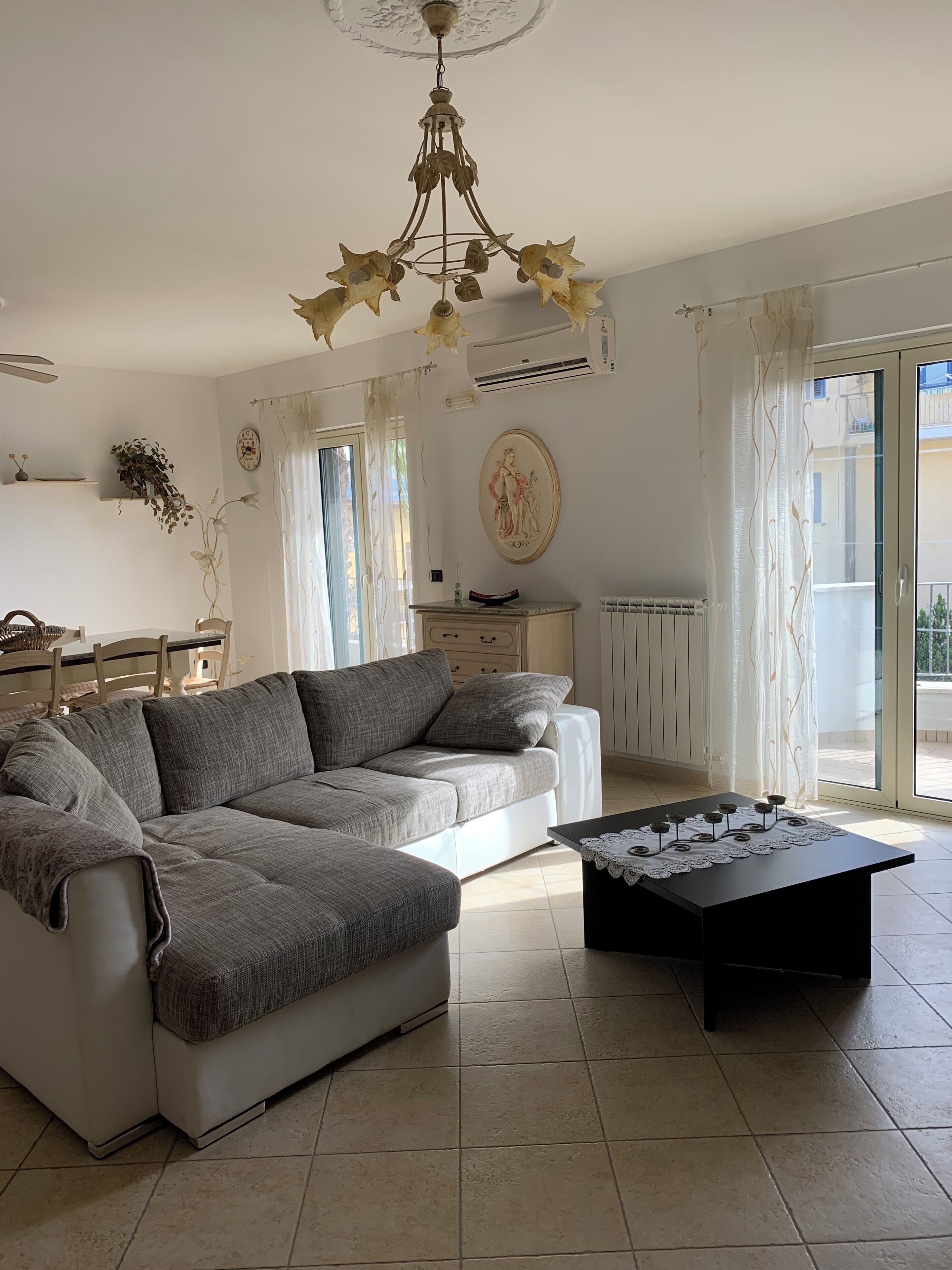 Appartamento delle Palme | Area keluarga | TV layar datar