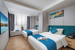 Standard Twin Room | Iron/ironing board, free WiFi - Wei Zhan Bay Hotel Bao 'an Exhibition (Shenzhen)