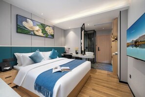 Standard Single Room | Iron/ironing board, free WiFi