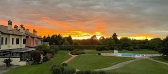 Two Bedroom Apartment with Pool View