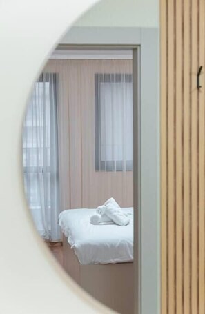 1 bedroom, desk, iron/ironing board, WiFi - The BizHub | FREE Gym Pass | Center (Plovdiv)