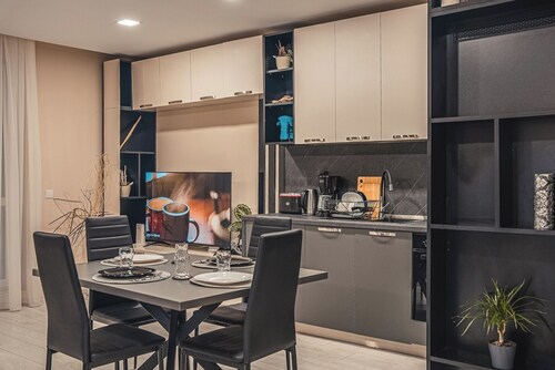 PRO Workspace | FREE Gym Pass | Center