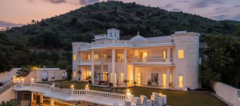 Victoria Mansion - A Signature Collection by HST Hotels