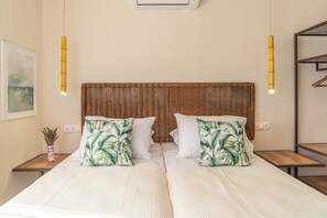 Comfort Apartment, 3 Bedrooms, Kitchen, Garden View