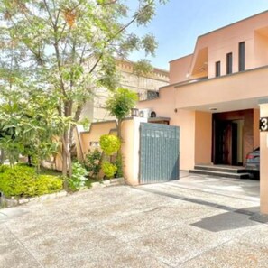 Exterior - Dream Executive Guest House (Islamabad)