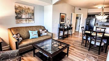 Smart TV, fireplace, offices