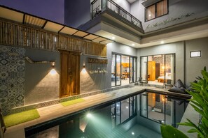 Piscina all'aperto