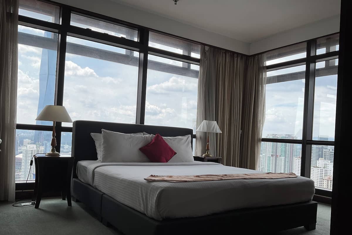 Habitación doble familiar | Sábanas de algodón egipcio y ropa de cama de alta calidad