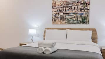 3 bedrooms, iron/ironing board, travel cot, free WiFi