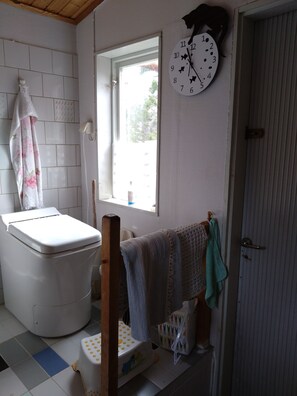 Handtücher, Seife, Toilettenpapier