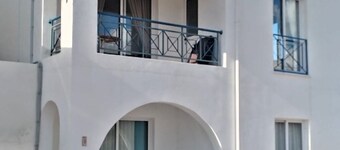 Charming 2-bed apartment in Polis Chrysochous with WiFi, AC for a perfect stay