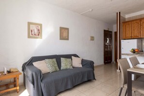 TV - Las Floritas 30 - One Bed (Playa de las Américas)