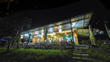 Fachada del alojamiento
