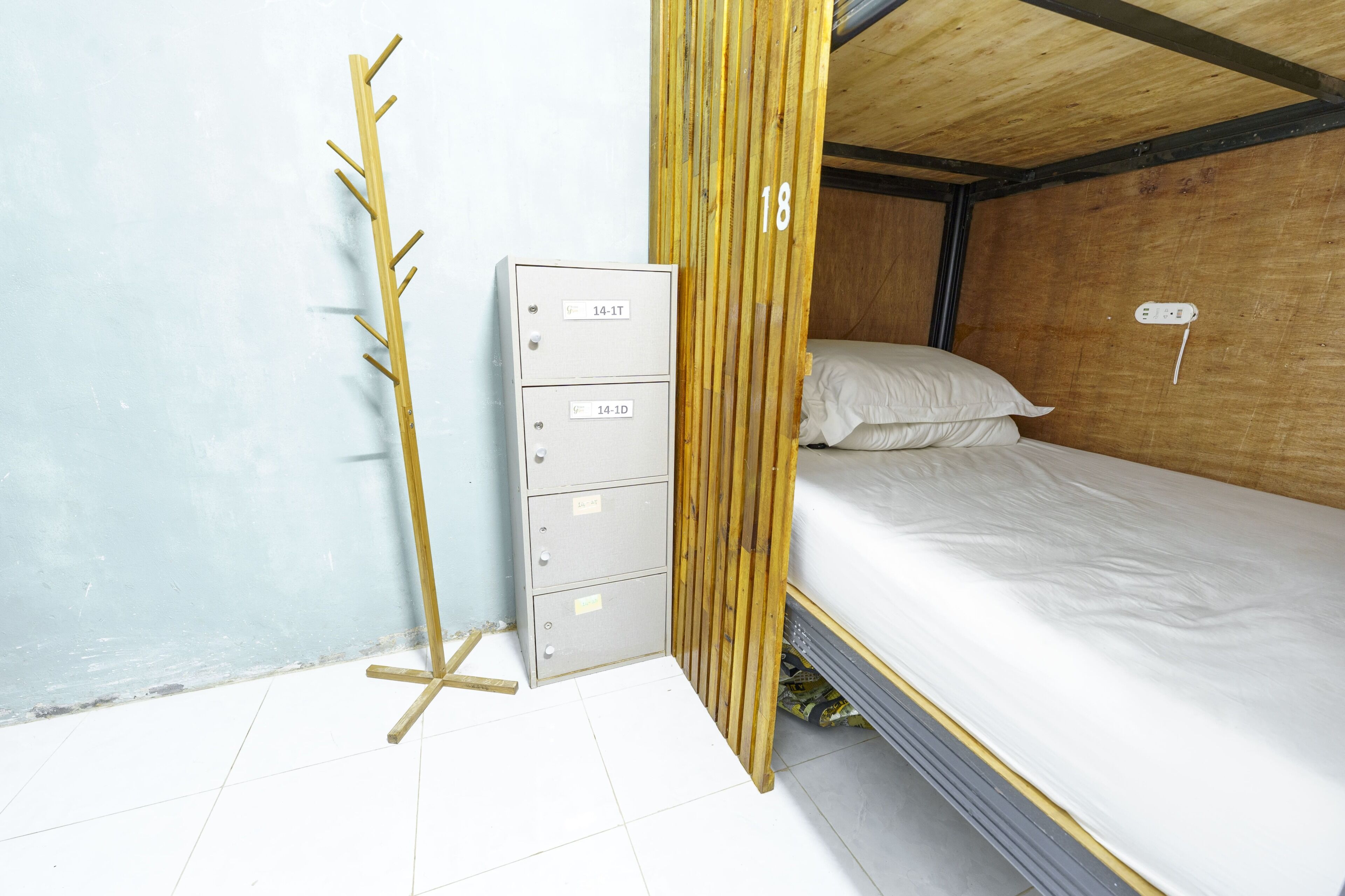 Private room for 4 people(no window) | ผ้านวมขนเป็ด, พื้นที่ทำงานแบบใช้แล็ปท็อป, Wi-Fi ฟรี