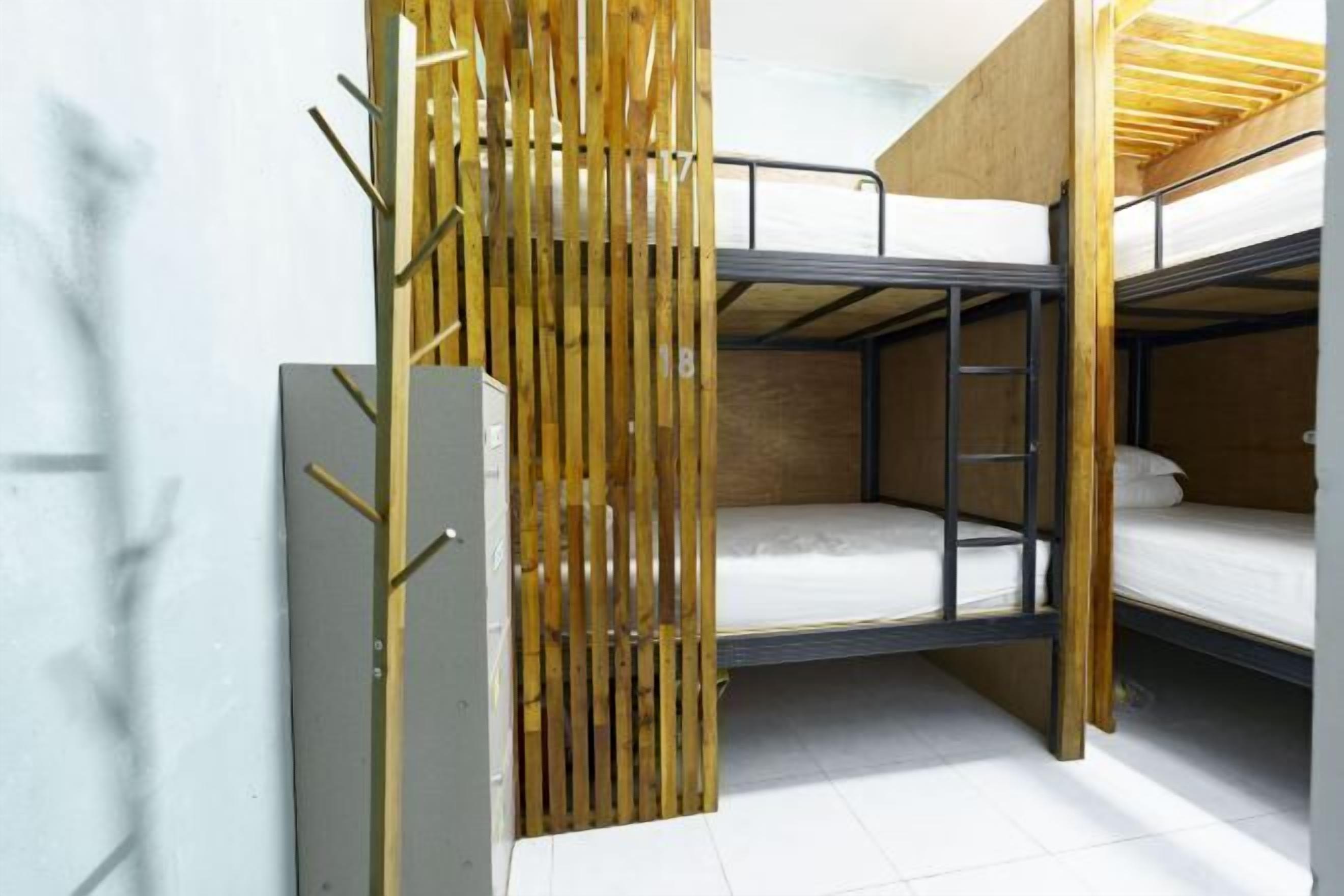 Down comforters, laptop workspace, free WiFi