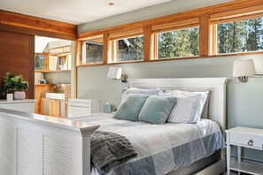 4 chambres, fer et planche à repasser, Wi-Fi gratuit, draps fournis