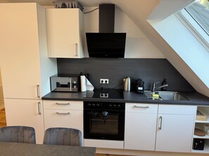 Superior Condo | In-room dining