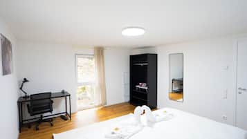 Superior-lejlighed | Badeværelse | Bruser, hårtørrer, håndklæder, Sæbe