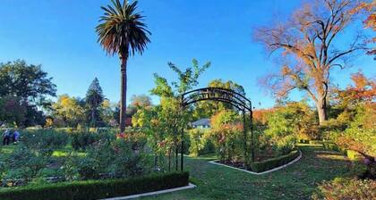 Renovated Victorian Gem in the heart of Sacramento