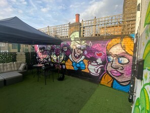 Rooftop terrace - Aimi Residence (London)