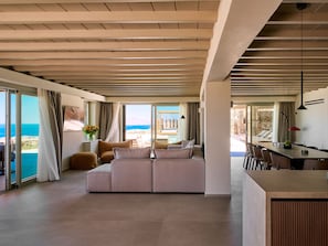 Villa Sapphire by Mykonos Rocks