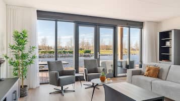 Villa (Roerdomp Wellness Plus 10) | Living room
